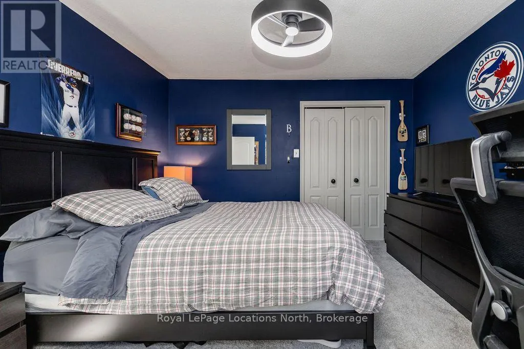 8 SEELEY COURT