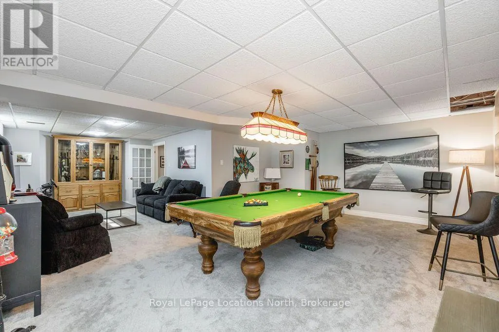 8 SEELEY COURT