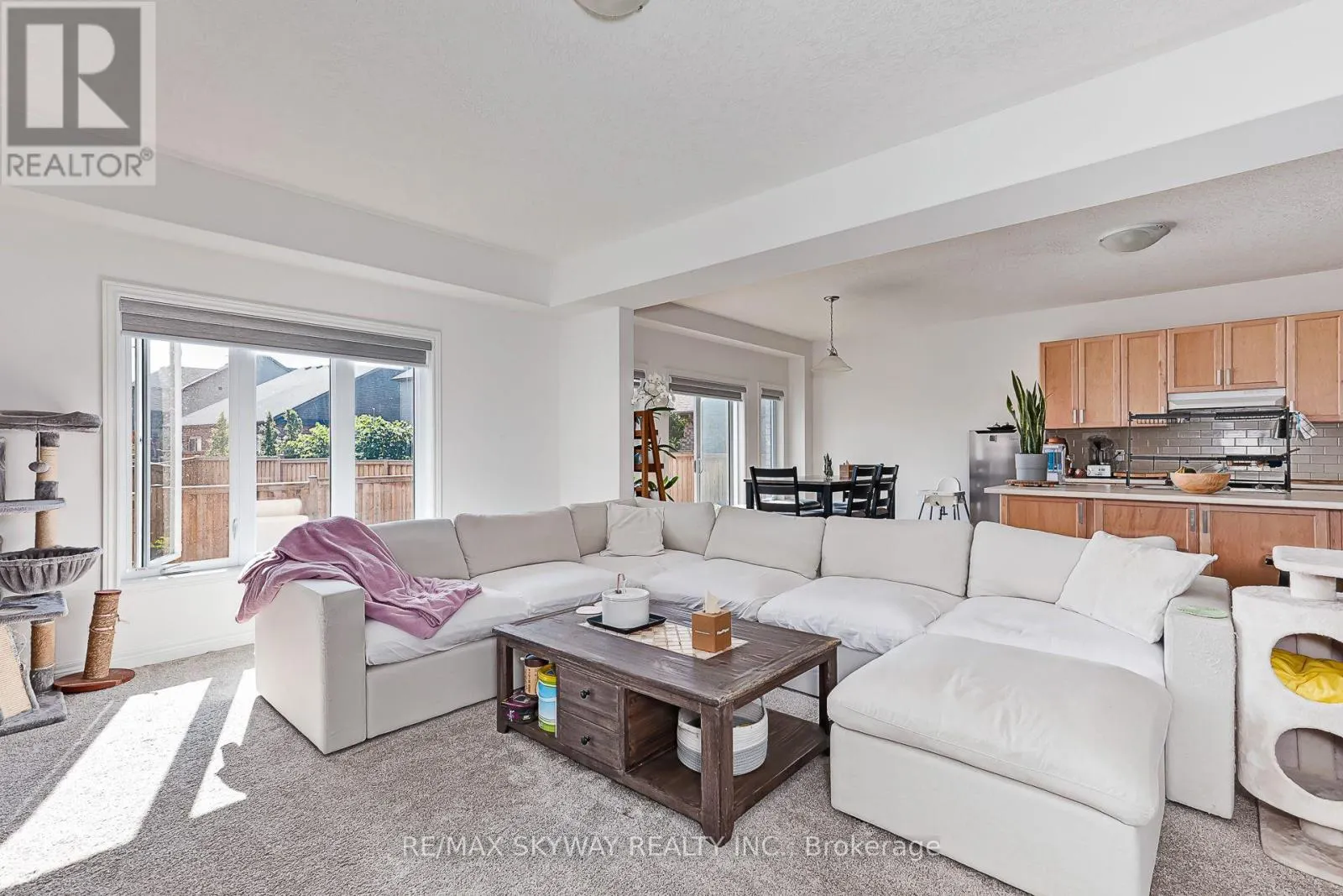 103 PLEWES DRIVE W