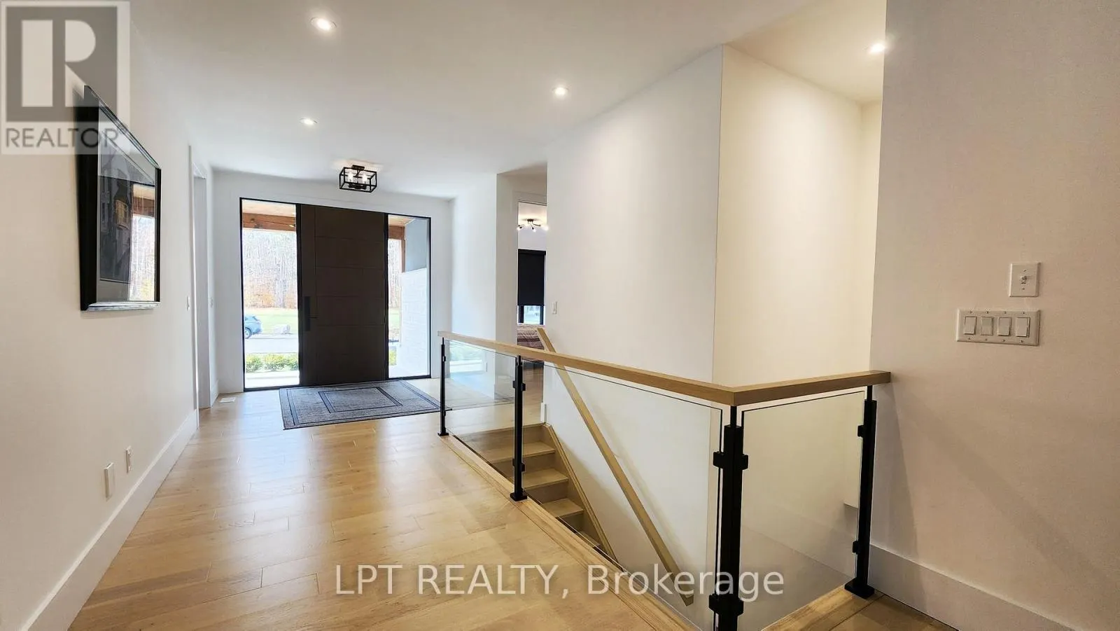 15 BYERS STREET