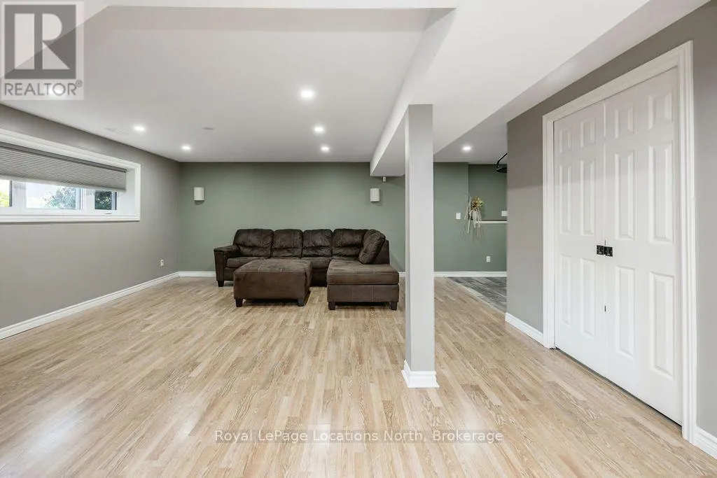 83 CROCUS DRIVE