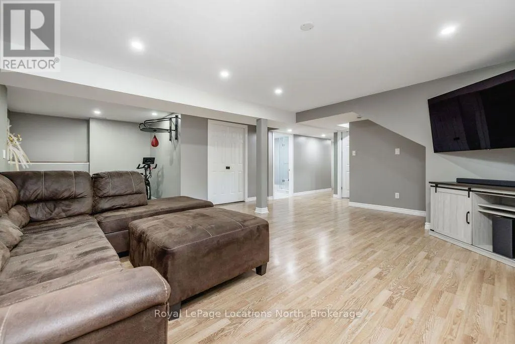 83 CROCUS DRIVE