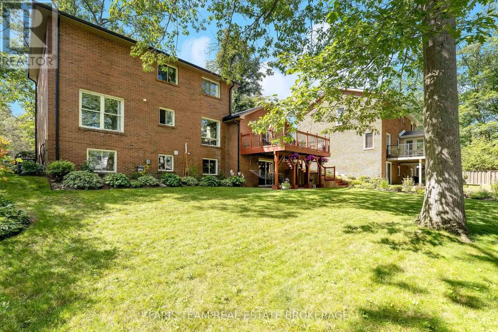 1 SUSAN PLACE