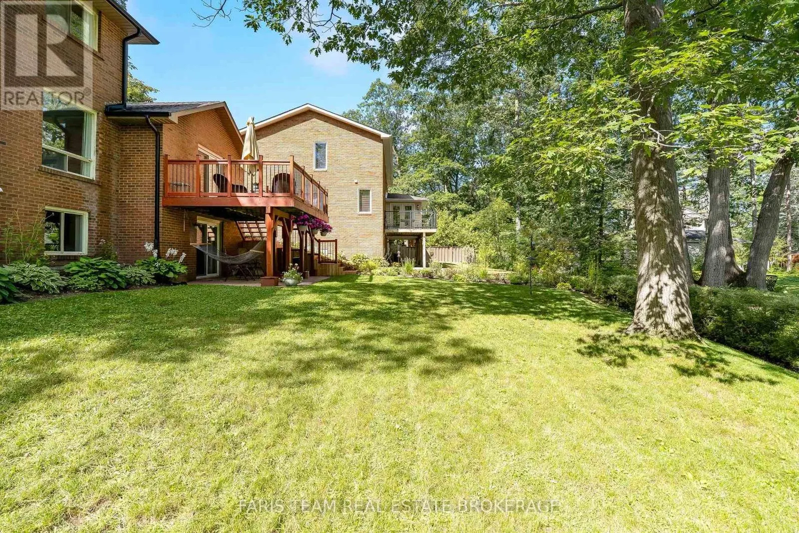 1 SUSAN PLACE