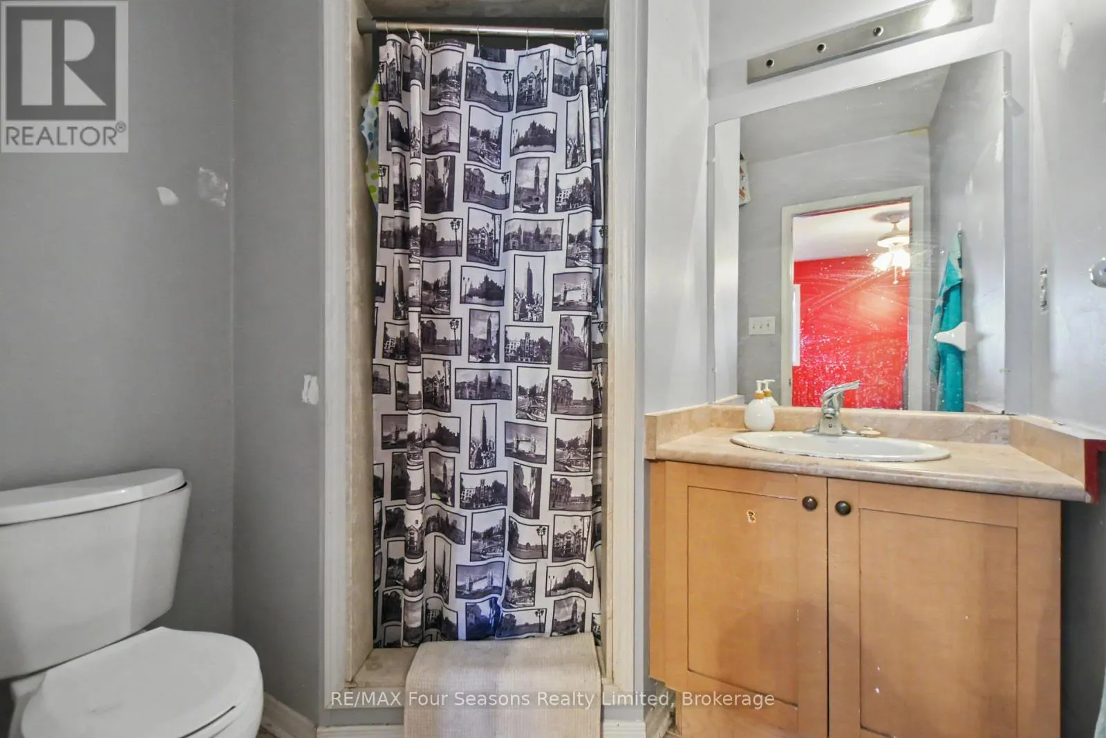 267 SPRUCE STREET