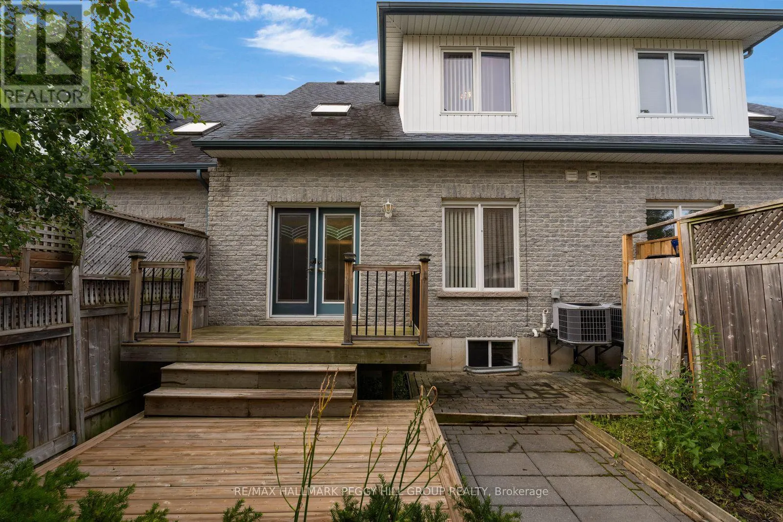 11 - 125 HURONIA ROAD