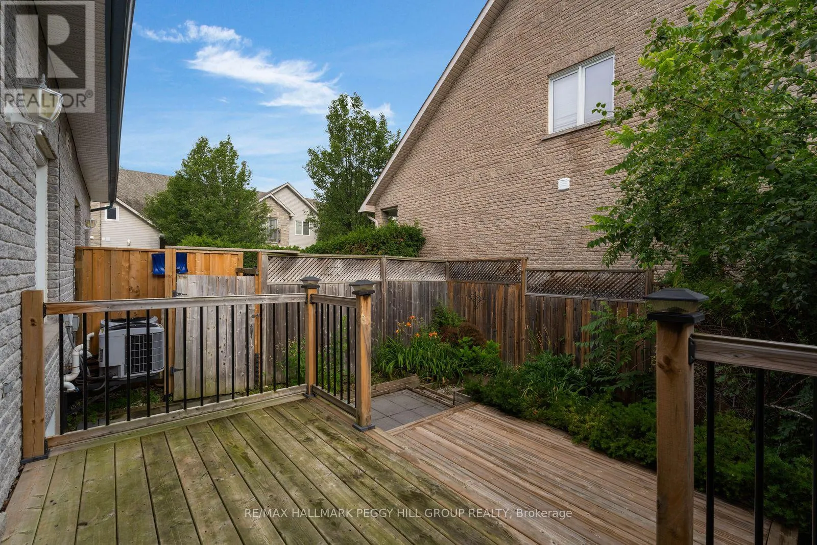 11 - 125 HURONIA ROAD