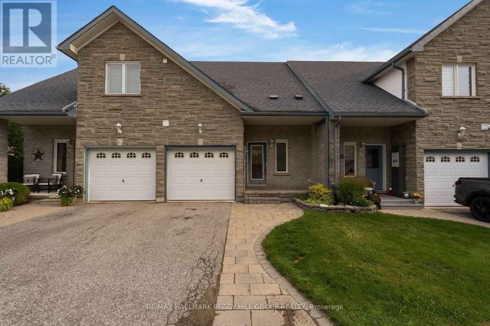 11 - 125 HURONIA ROAD