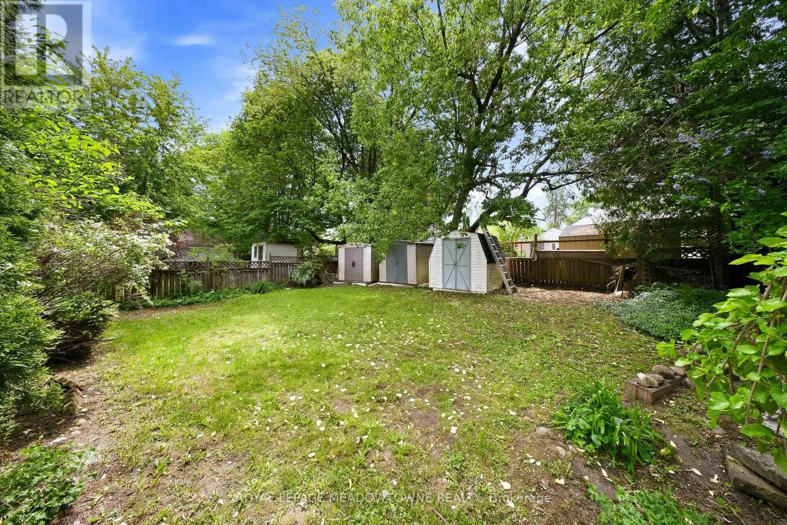 209 CLIFF ROAD