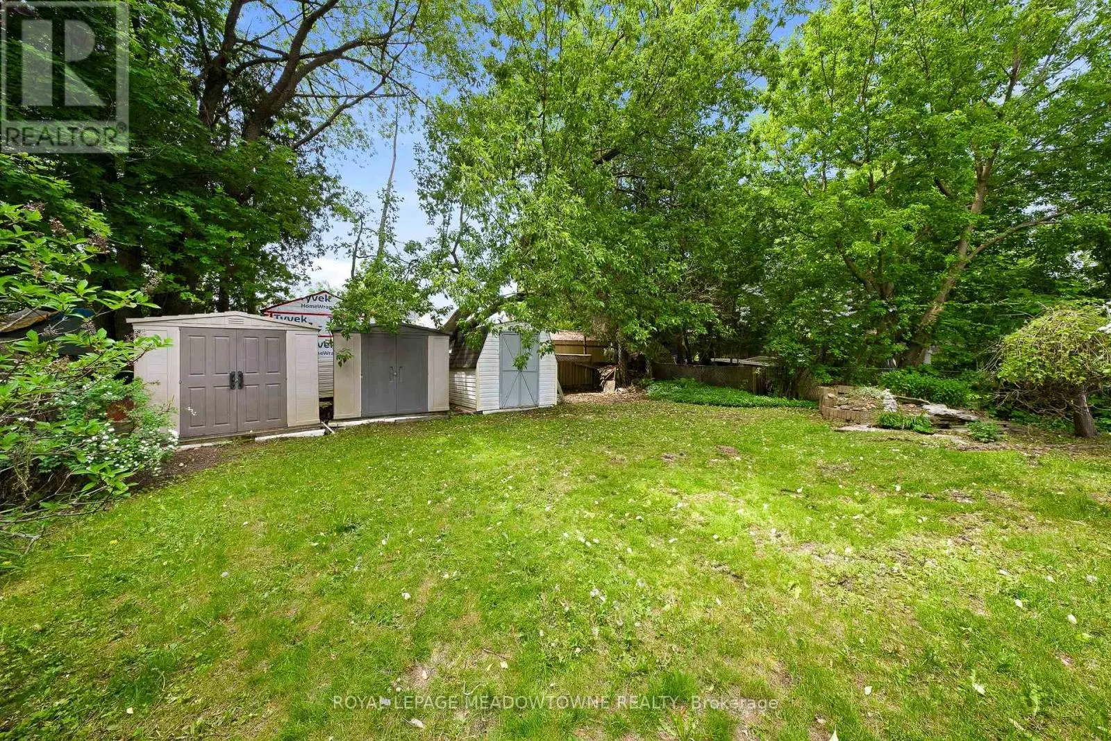 209 CLIFF ROAD