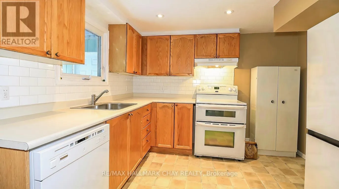 79 BROWNING TRAIL