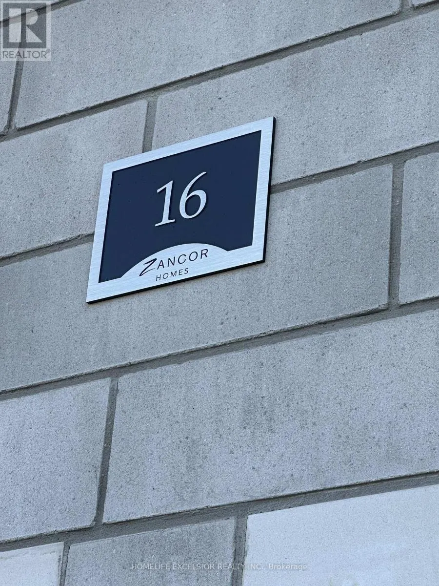 16 ROSANNE CIRC