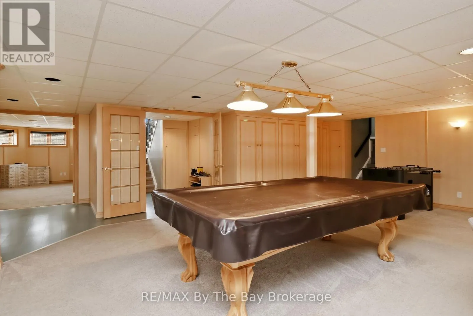 70 FAIRWAY CRESCENT