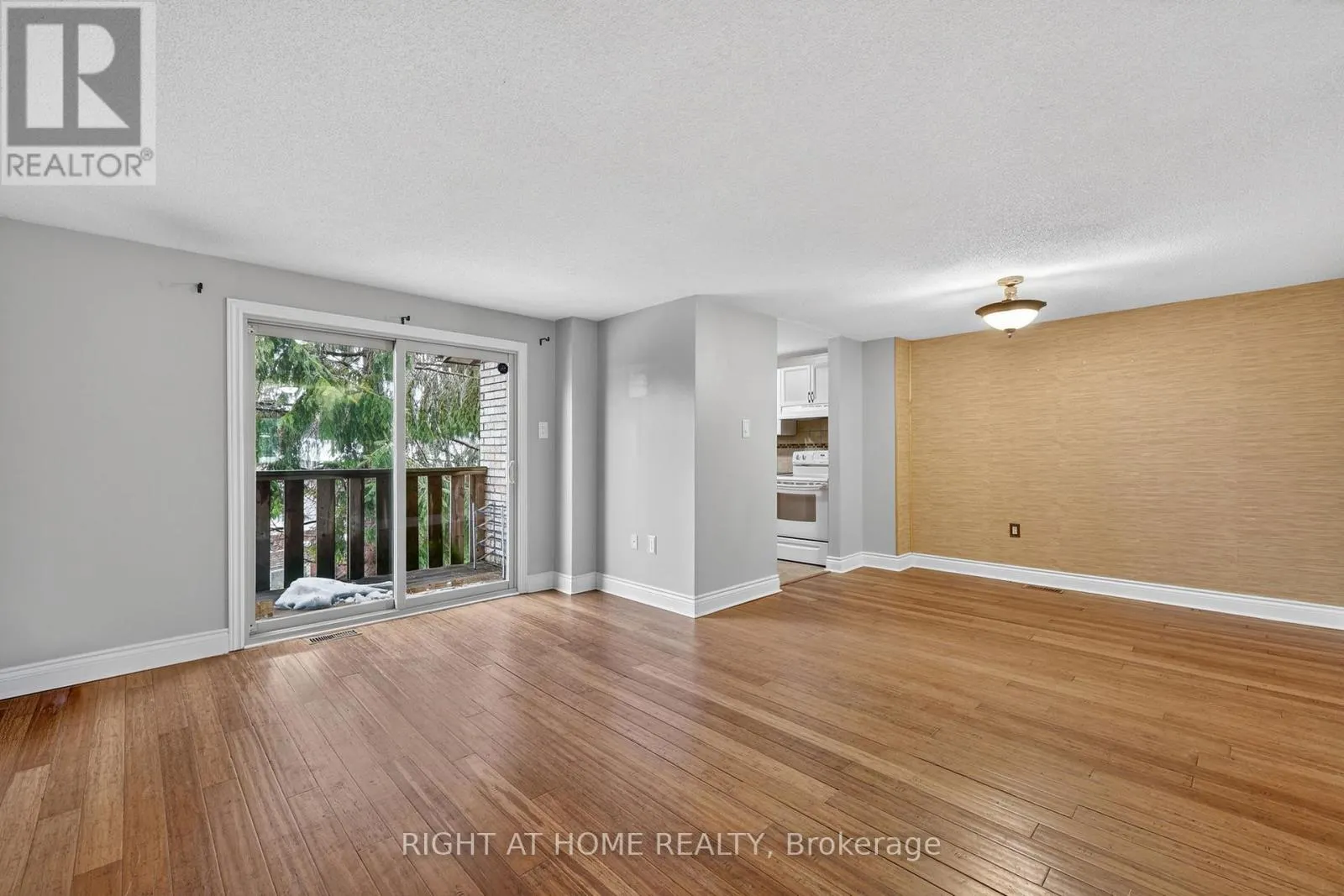 10 - 32 SAWMILL ROAD