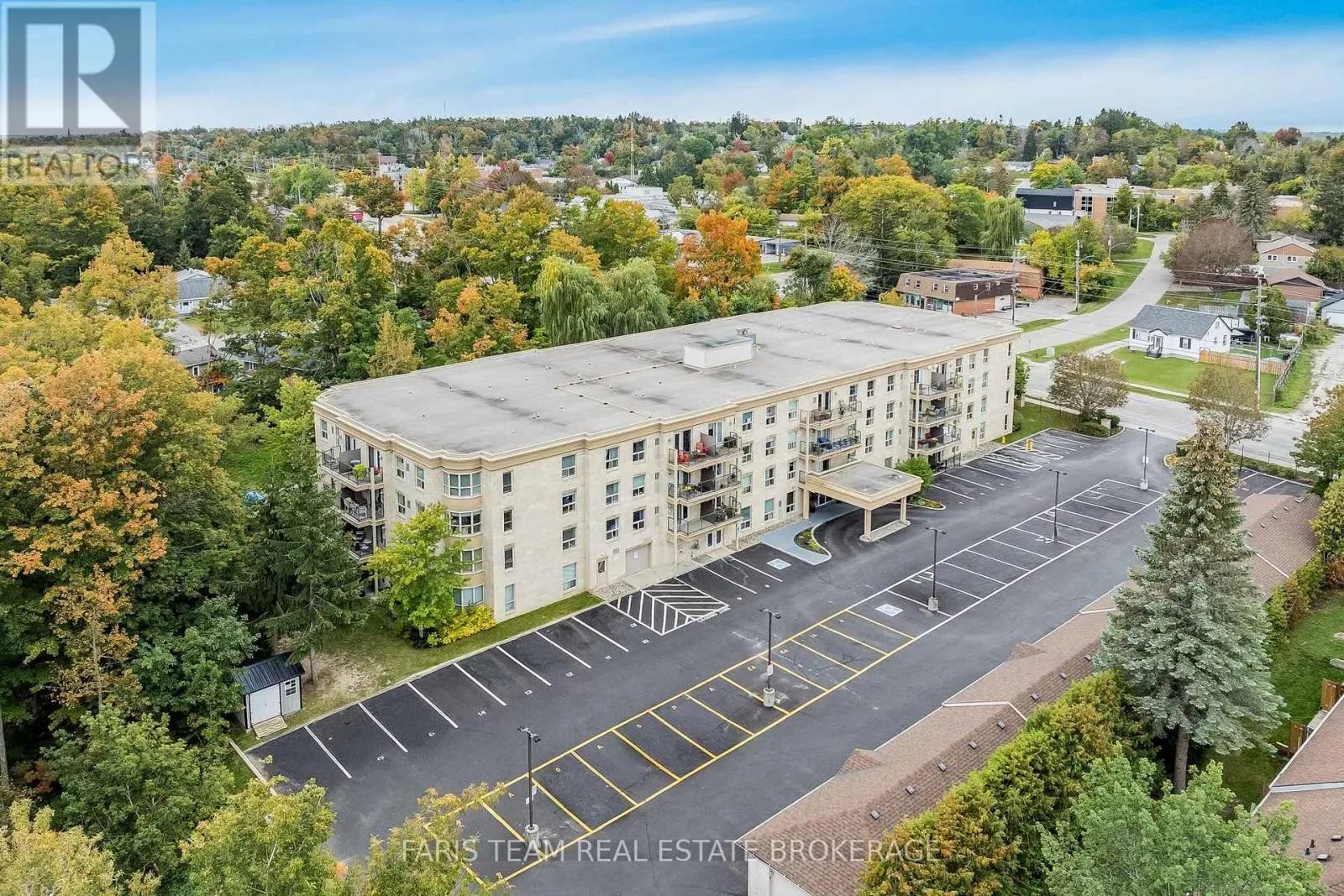 110 - 486 LACLIE STREET