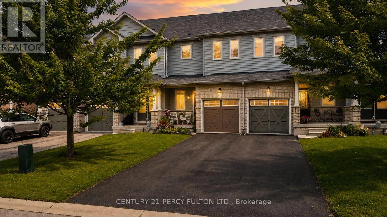 19 PEARCEY CRESCENT