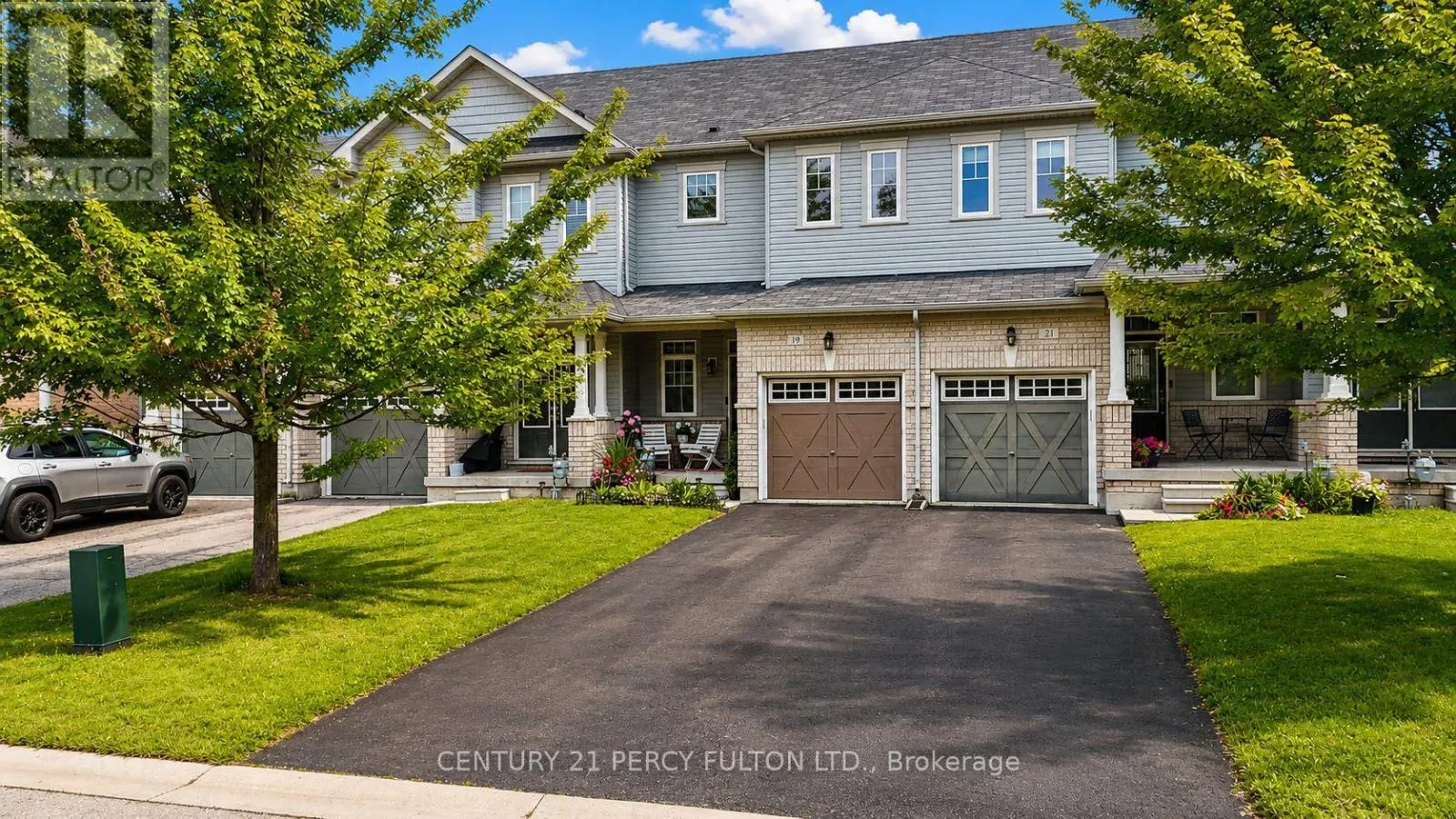 19 PEARCEY CRESCENT