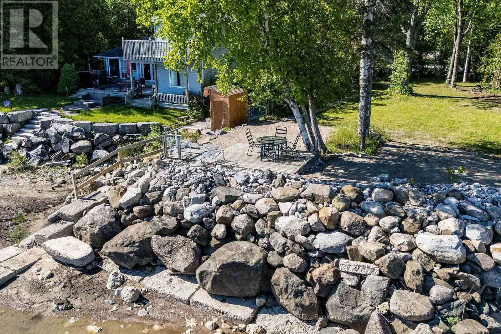 2228 SHORE LANE