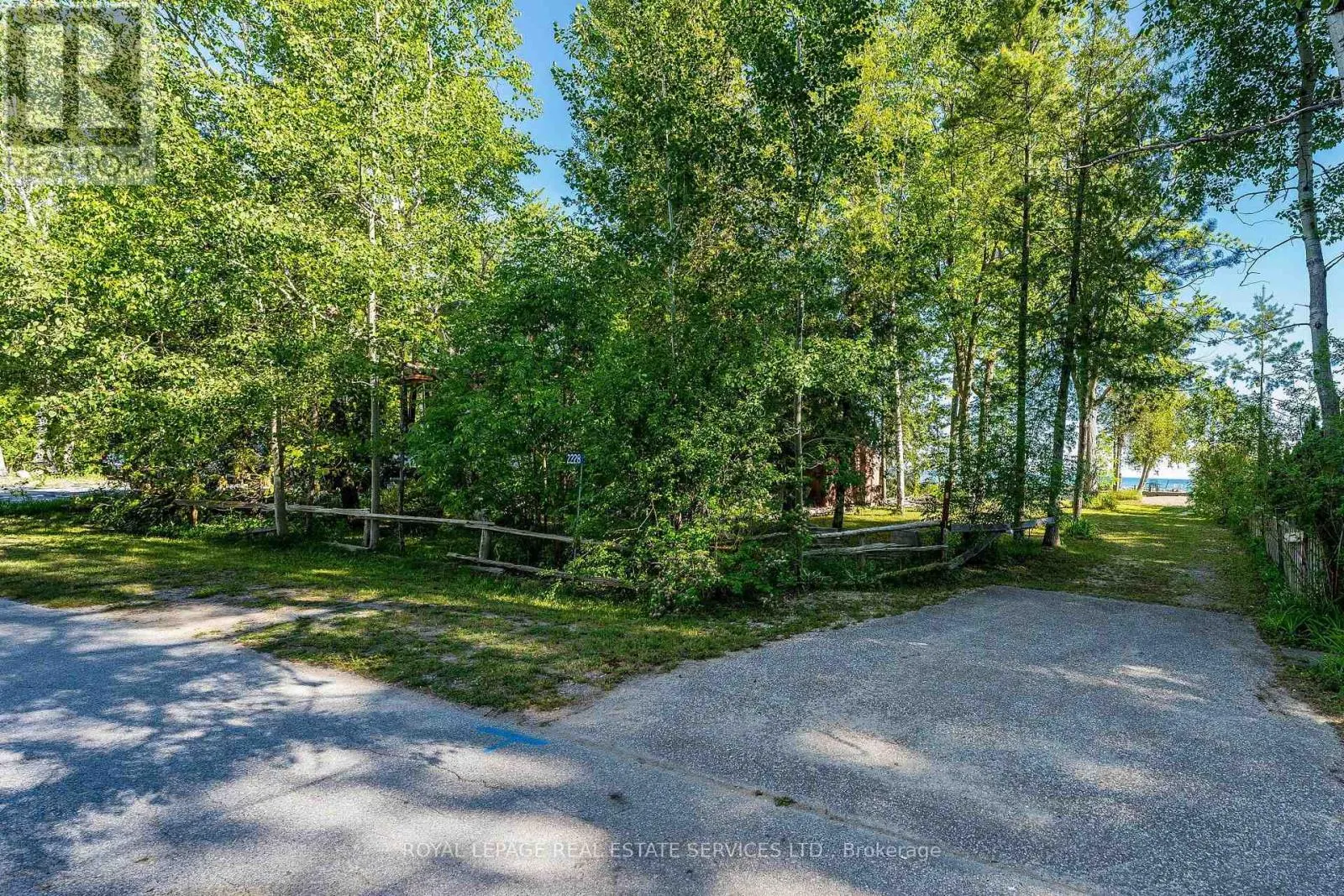 2228 SHORE LANE