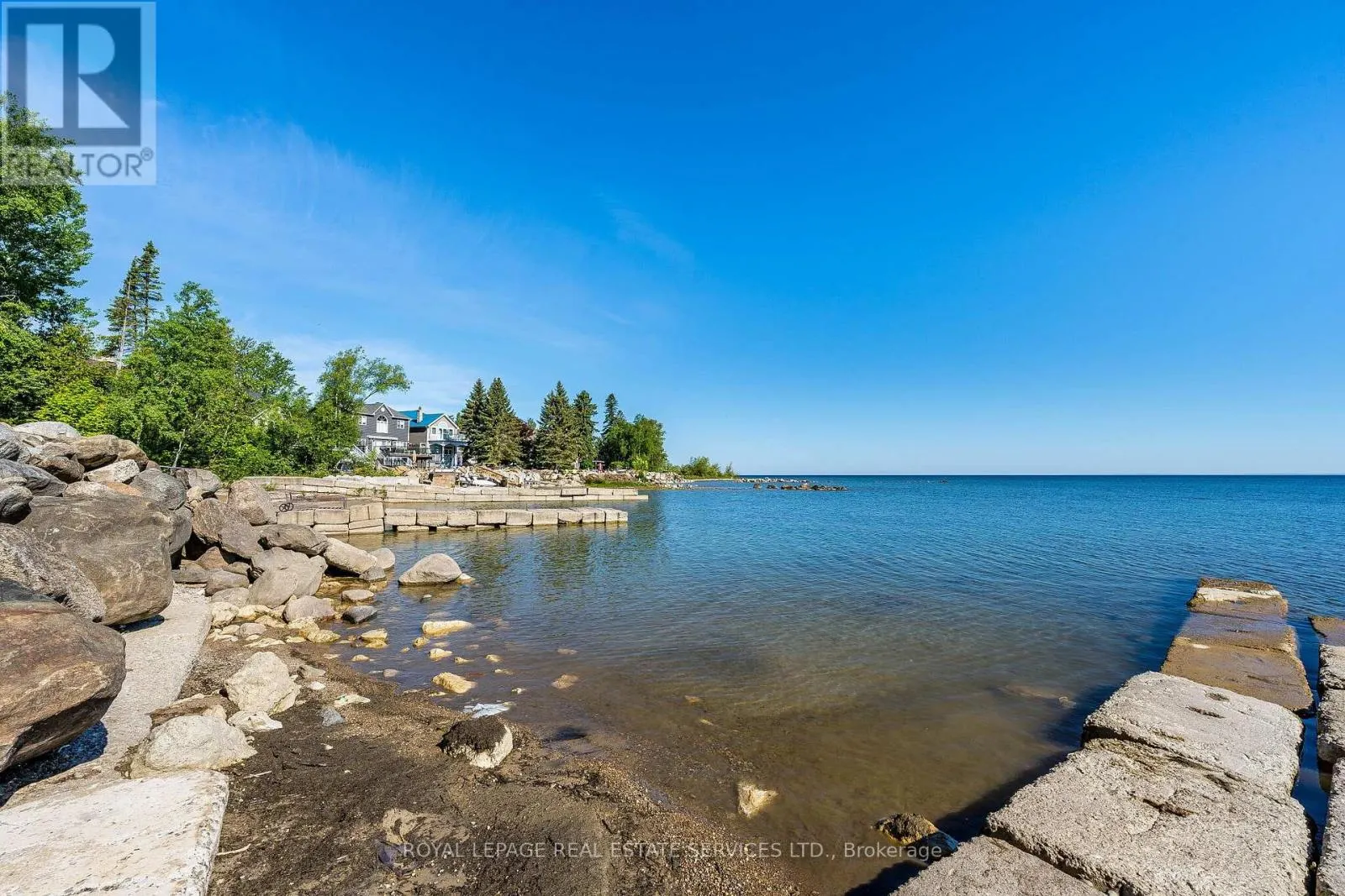 2228 SHORE LANE