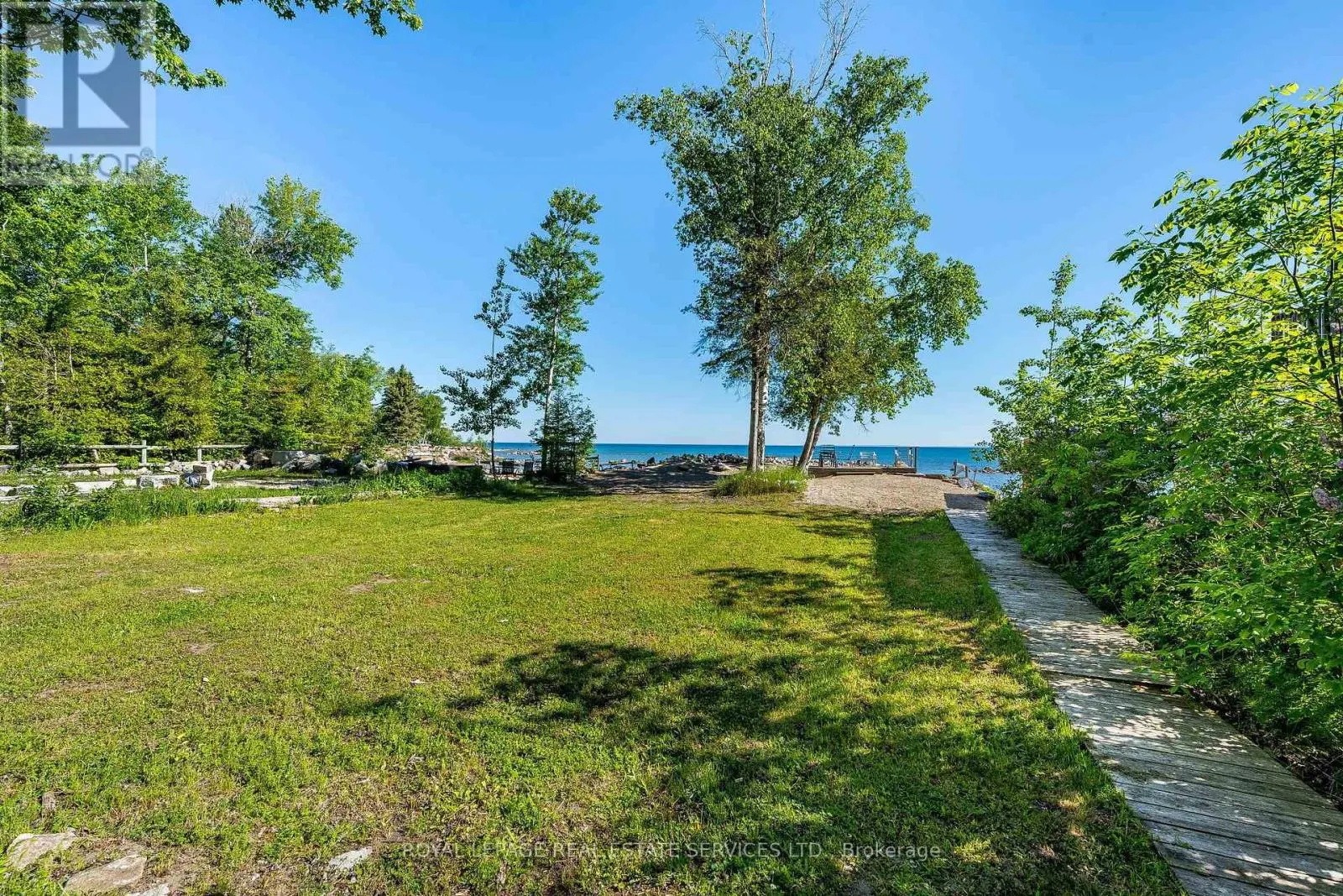 2228 SHORE LANE