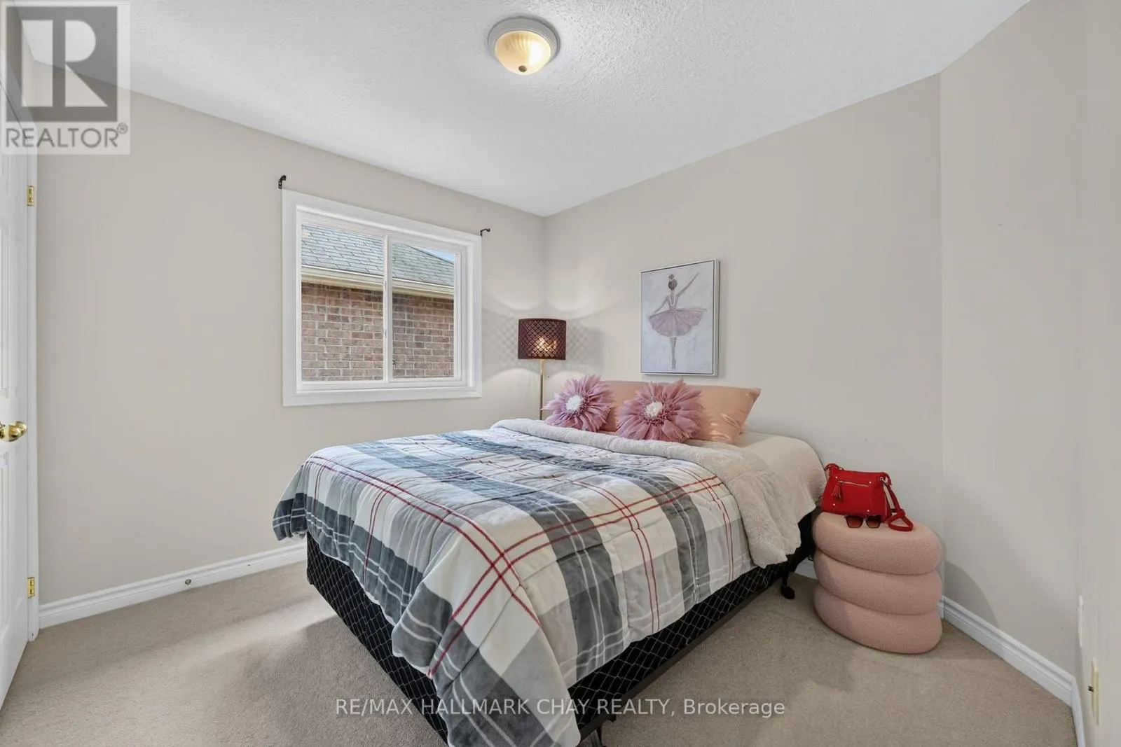 43 GRAIHAWK DRIVE