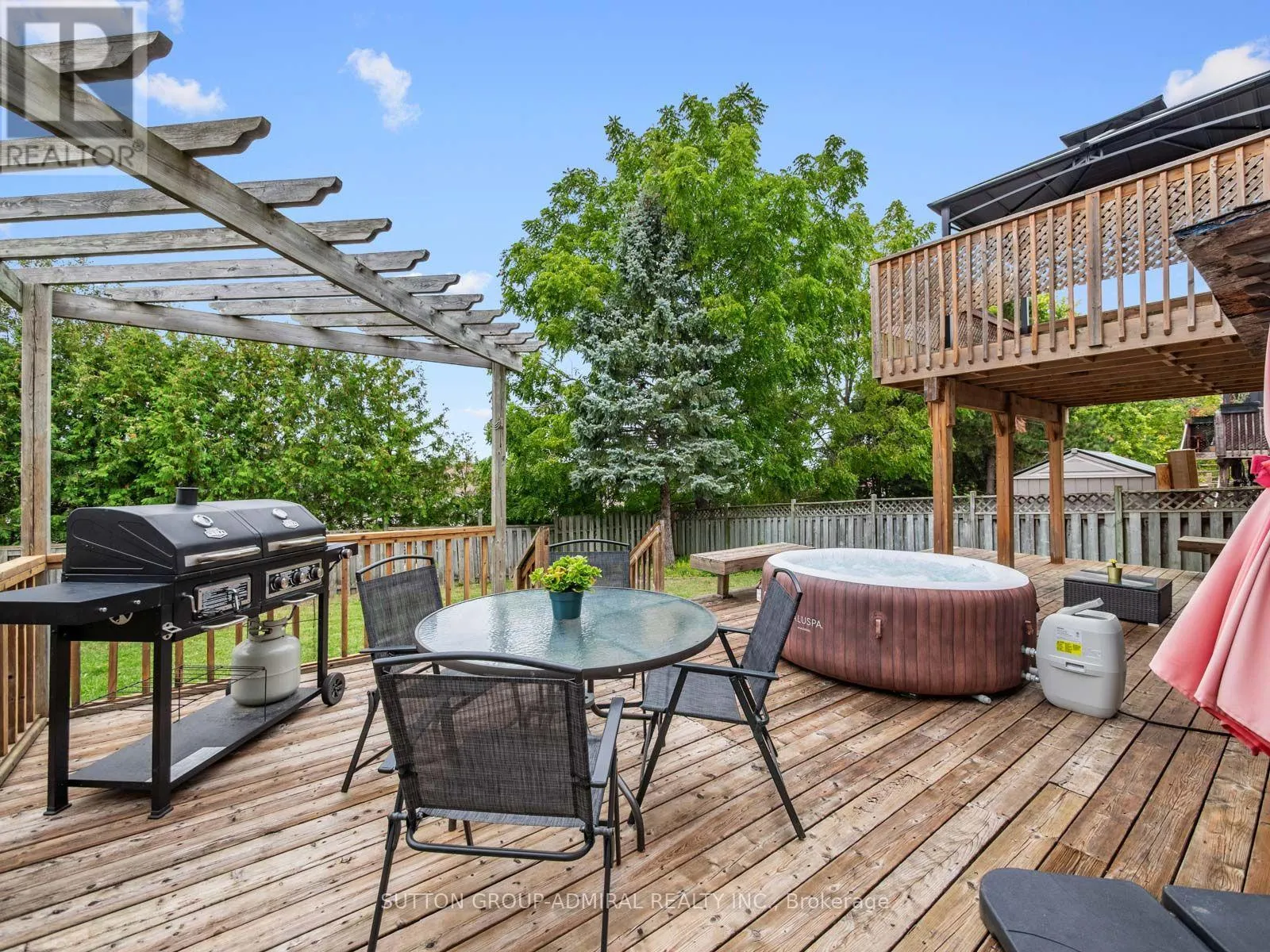 28 HARWOOD DRIVE