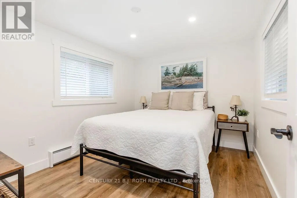 12 DOMAR ROAD