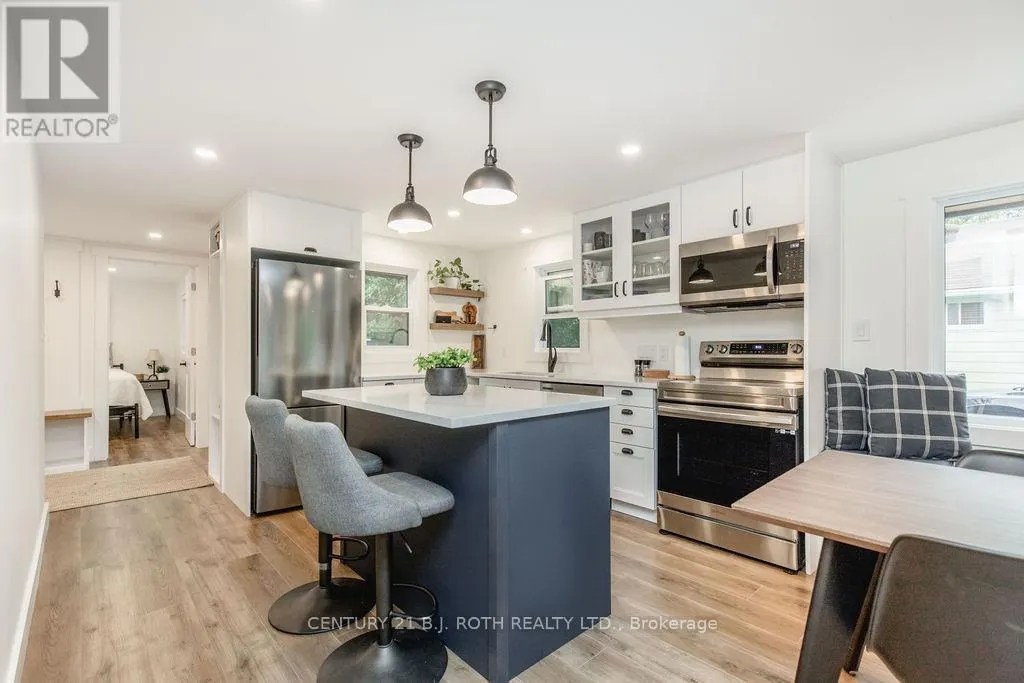 12 DOMAR ROAD
