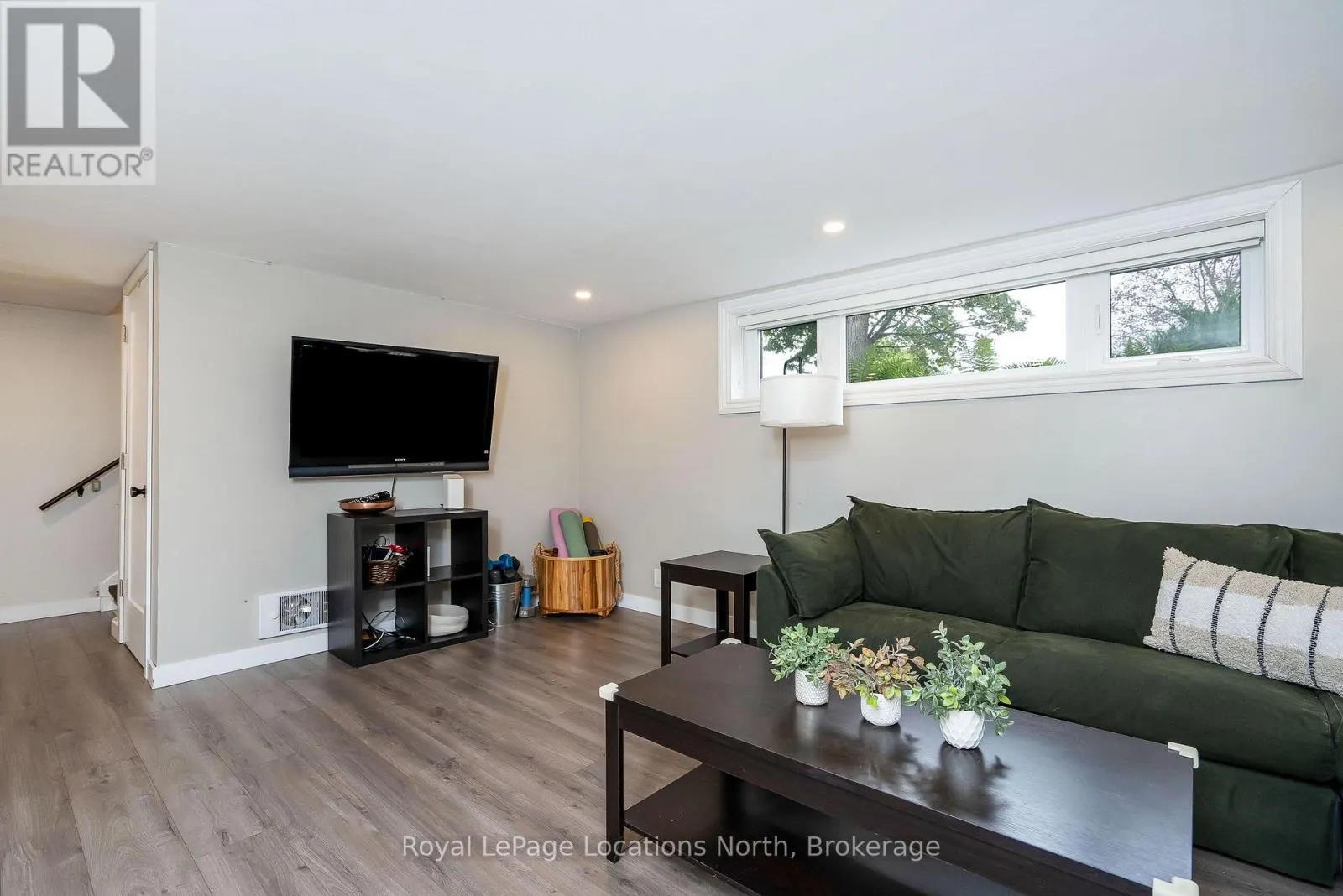 390 SECOND STREET