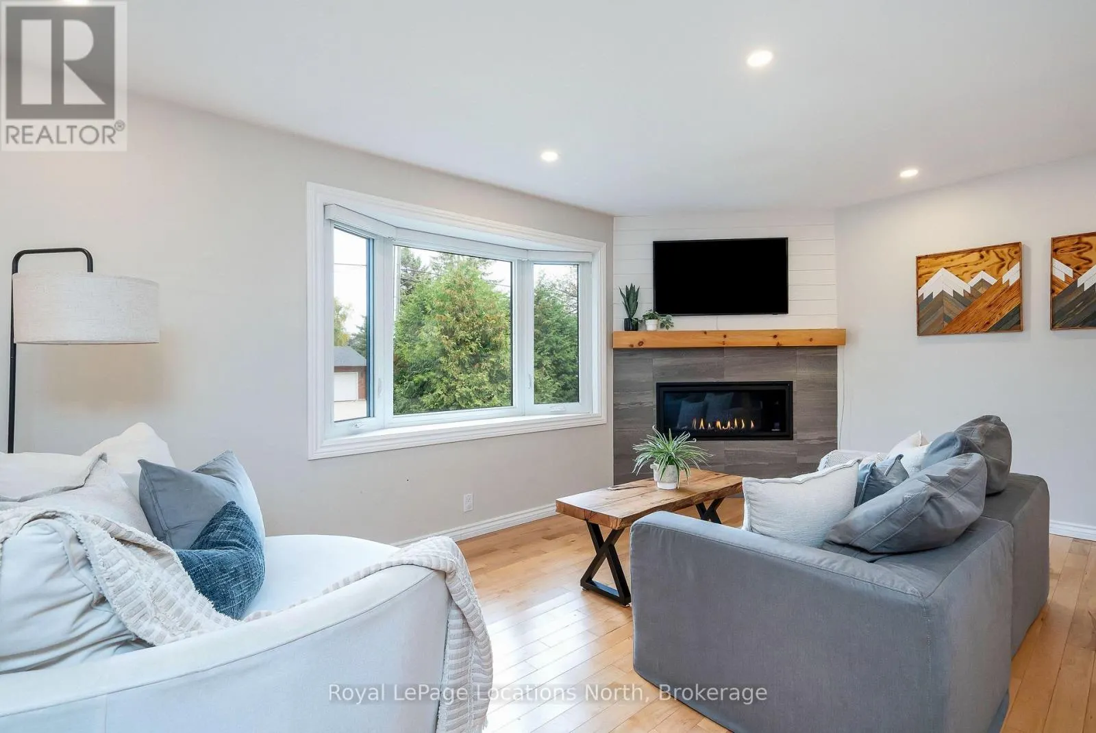 390 SECOND STREET