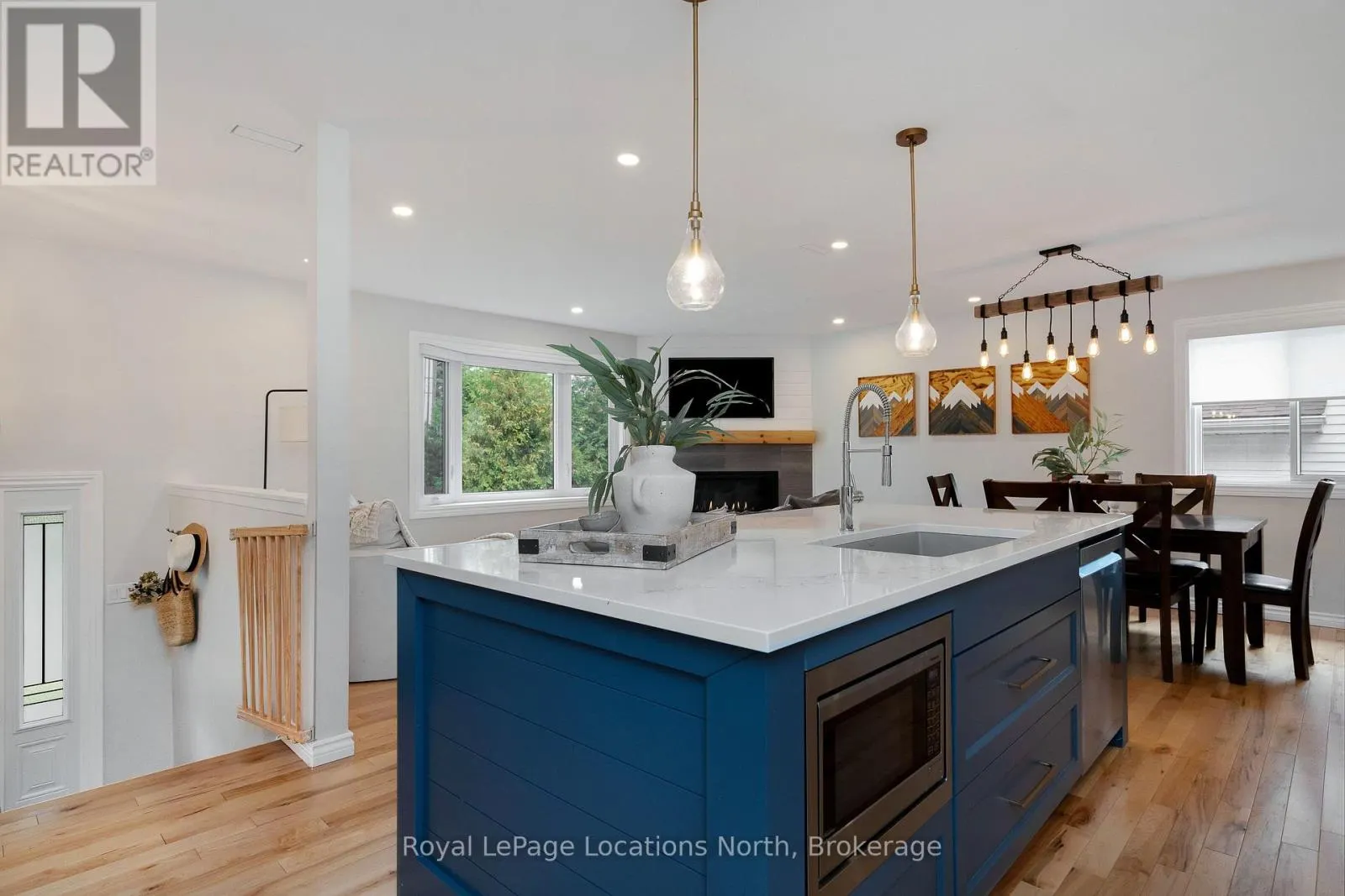 390 SECOND STREET