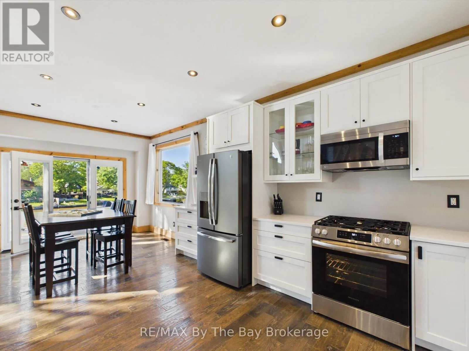 2056 RIVER ROAD W