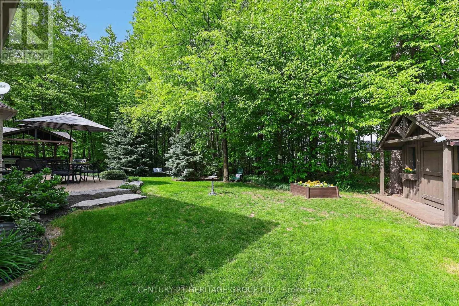 22 LLOYD COOK DRIVE E
