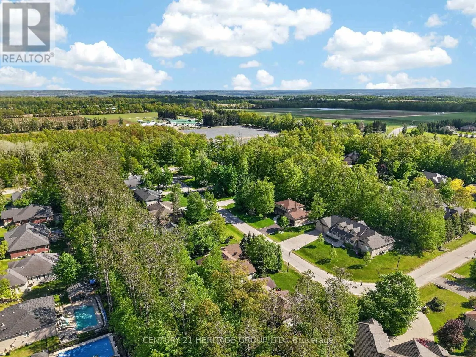 22 LLOYD COOK DRIVE E