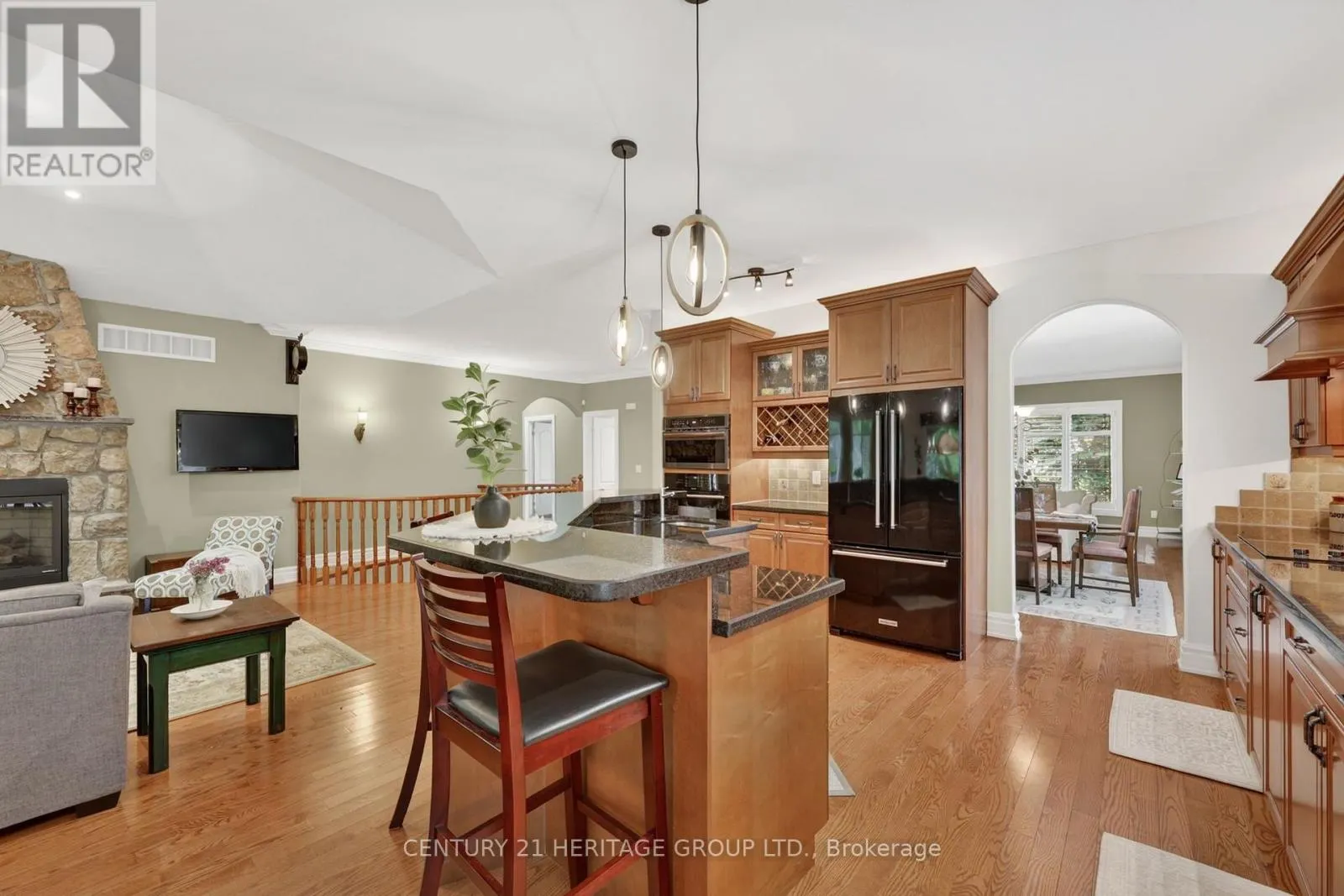 22 LLOYD COOK DRIVE E