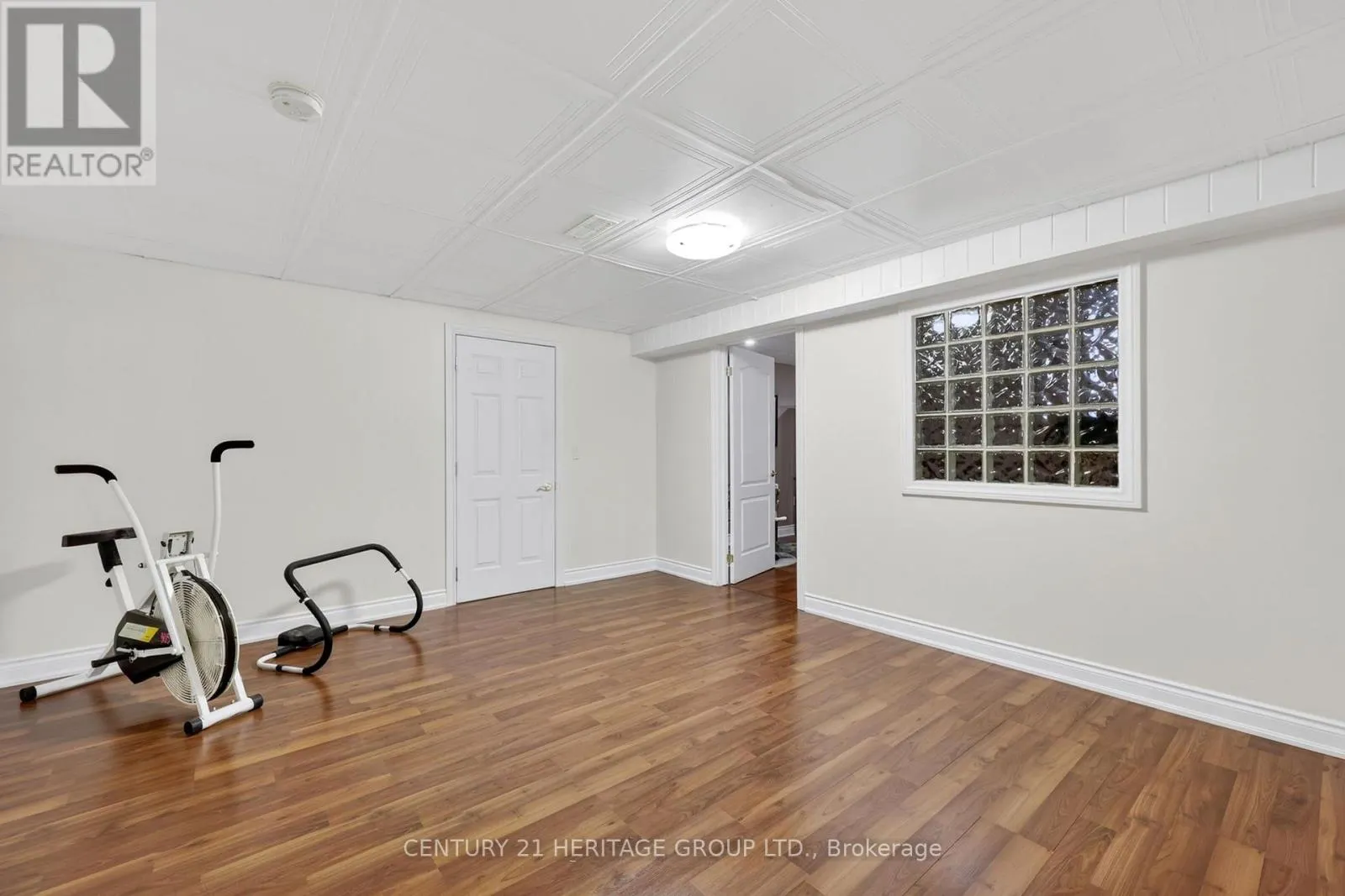 22 LLOYD COOK DRIVE E