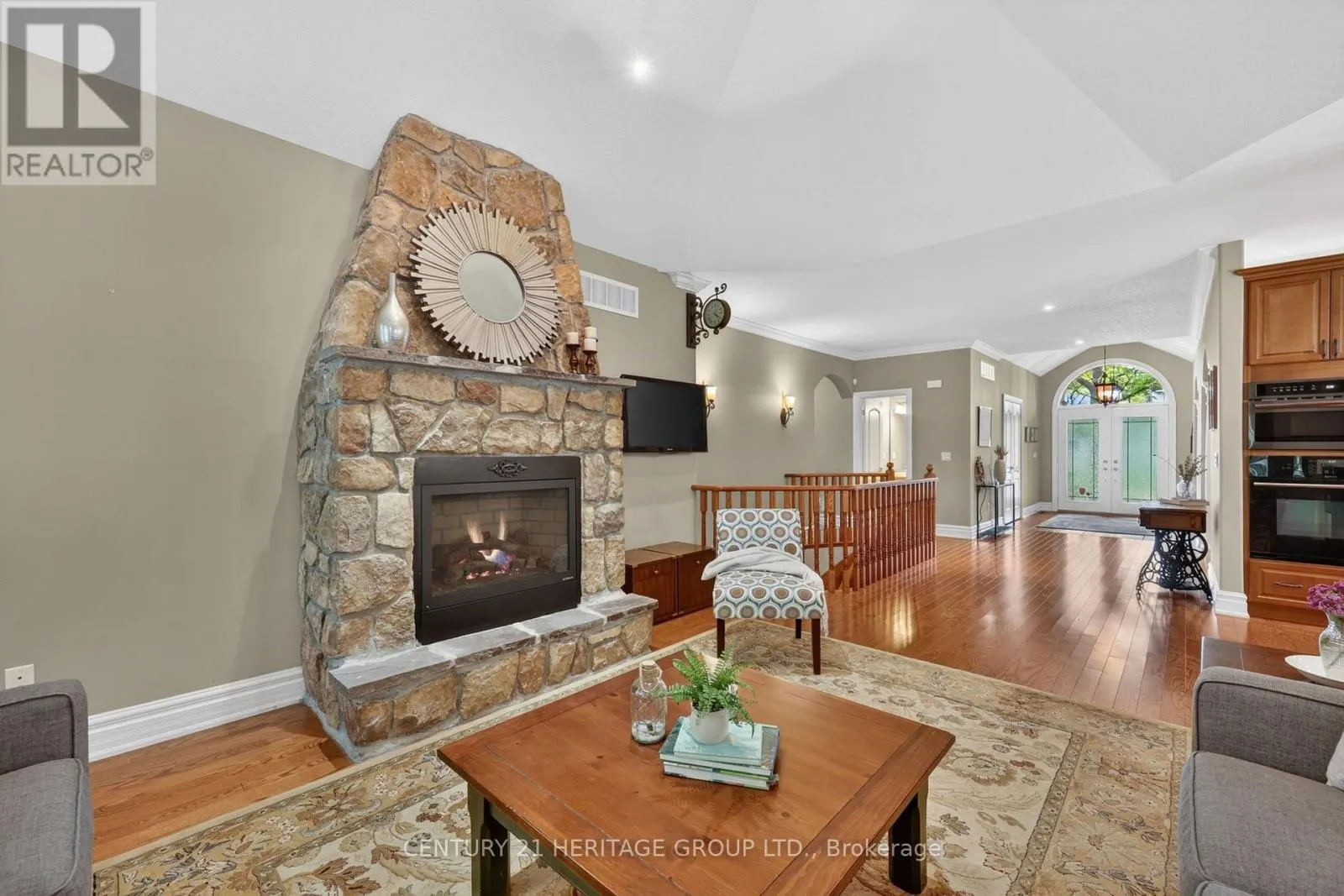 22 LLOYD COOK DRIVE E