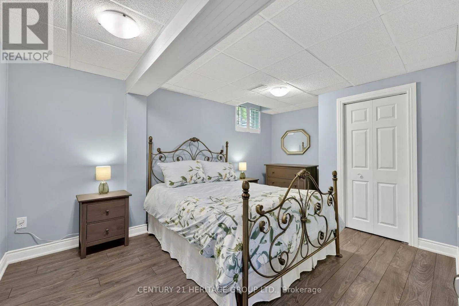 22 LLOYD COOK DRIVE E