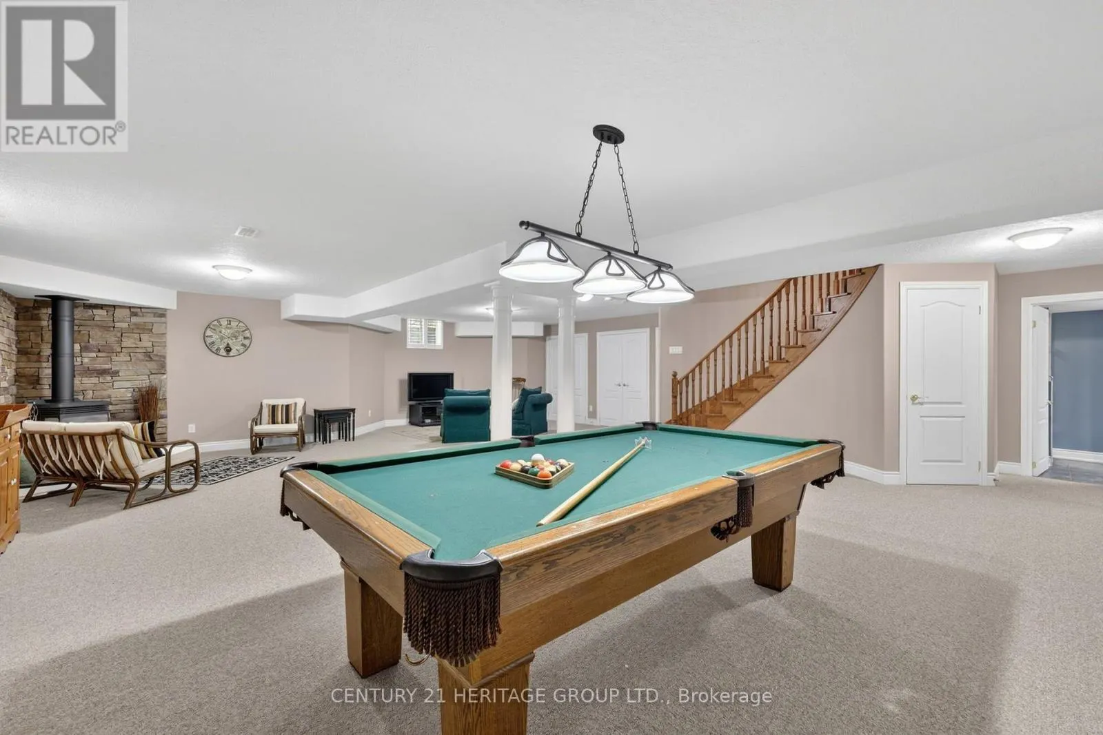 22 LLOYD COOK DRIVE E