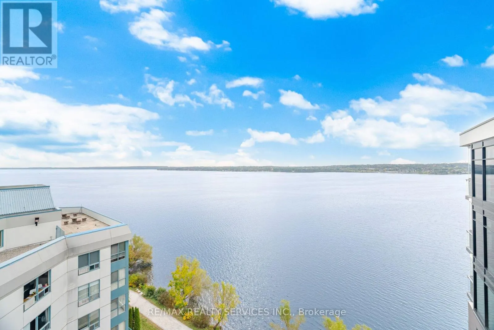 620 - 185 DUNLOP STREET E