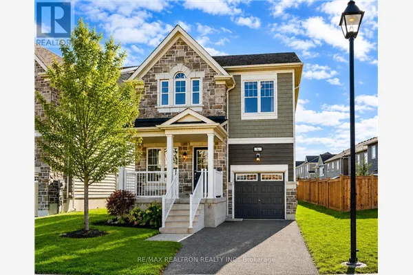 6 BOBOLINK DRIVE
