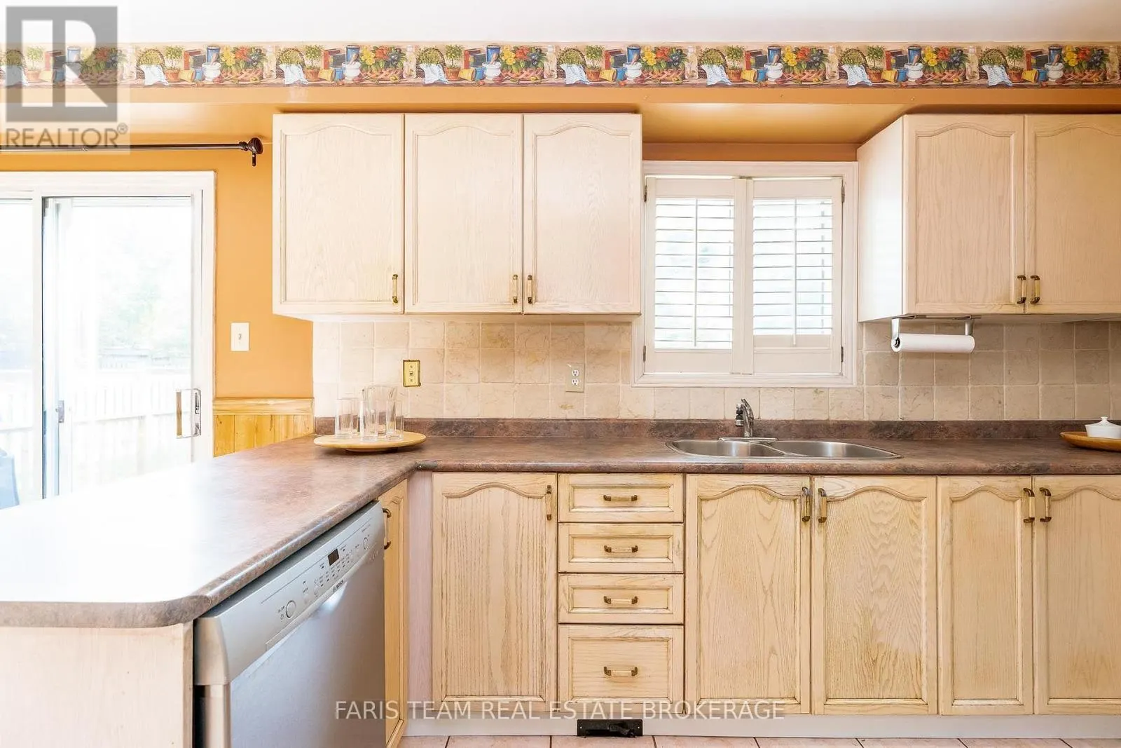 230 MARY ANNE DRIVE