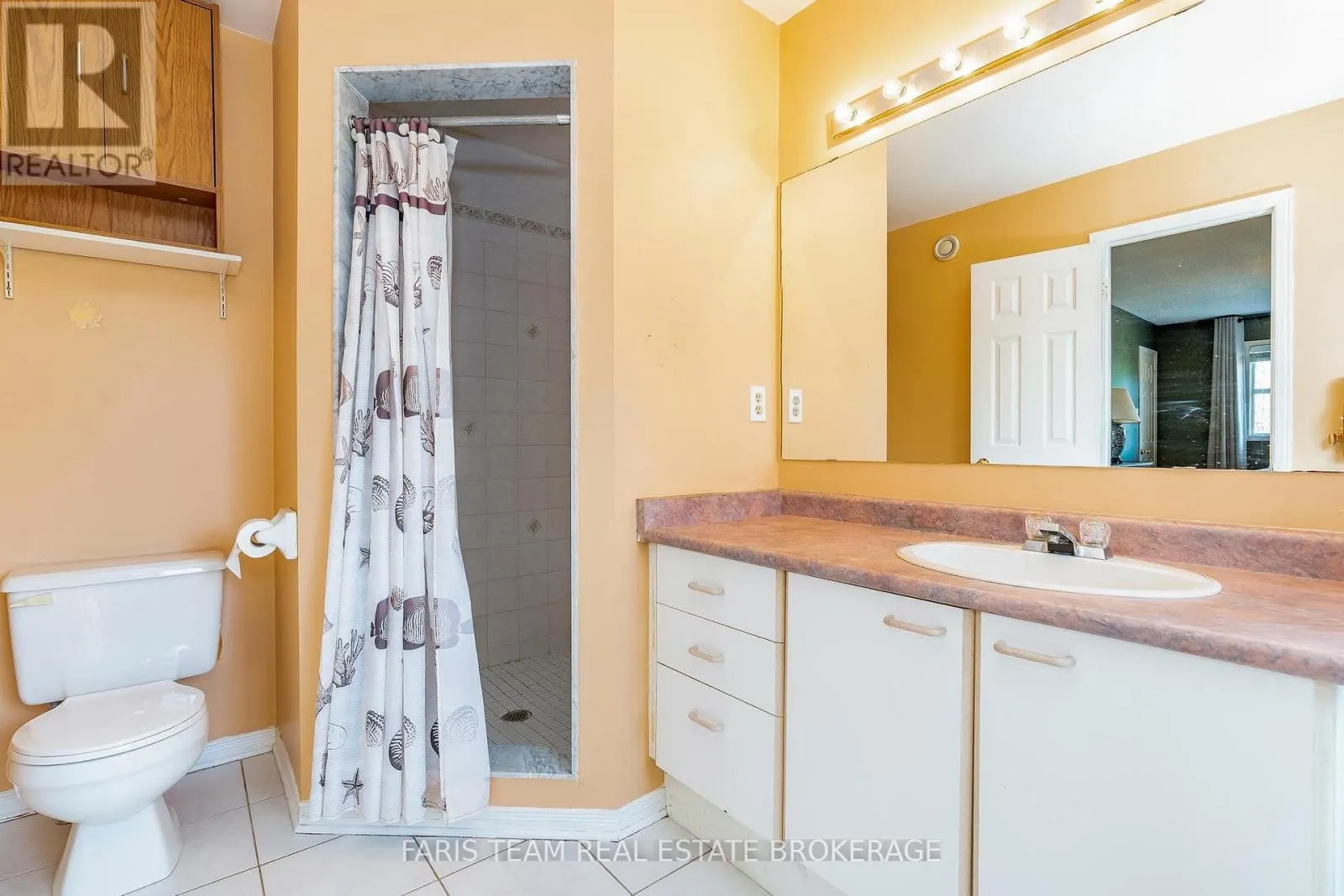 230 MARY ANNE DRIVE