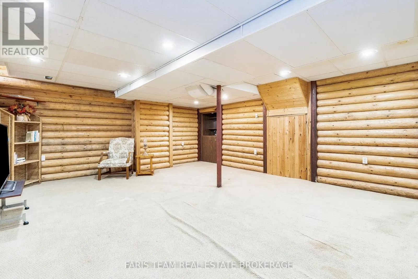 230 MARY ANNE DRIVE