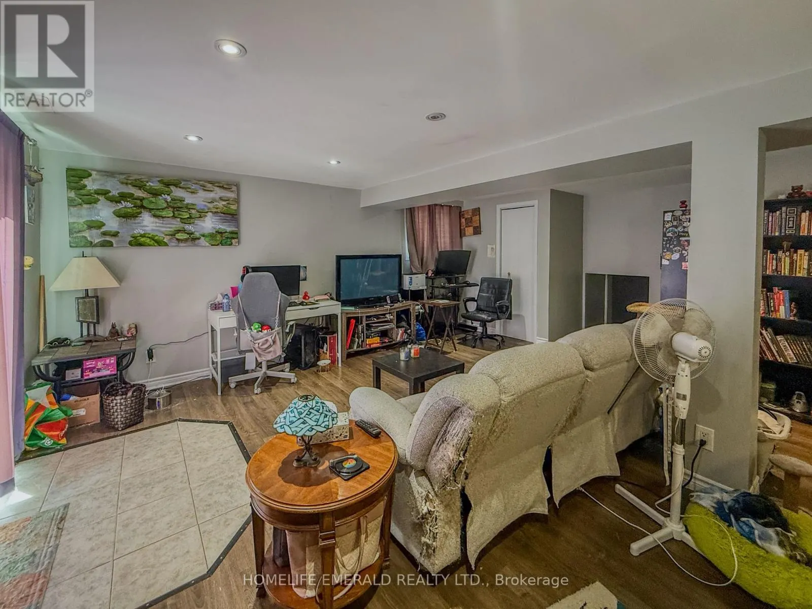 131 CUNDLES ROAD E