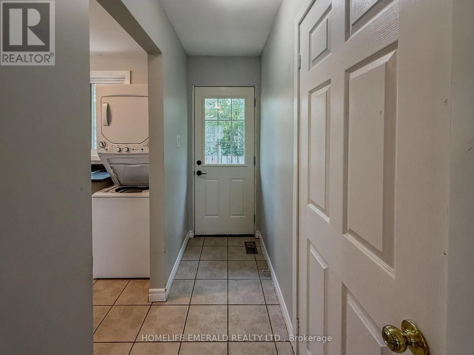 131 CUNDLES ROAD E