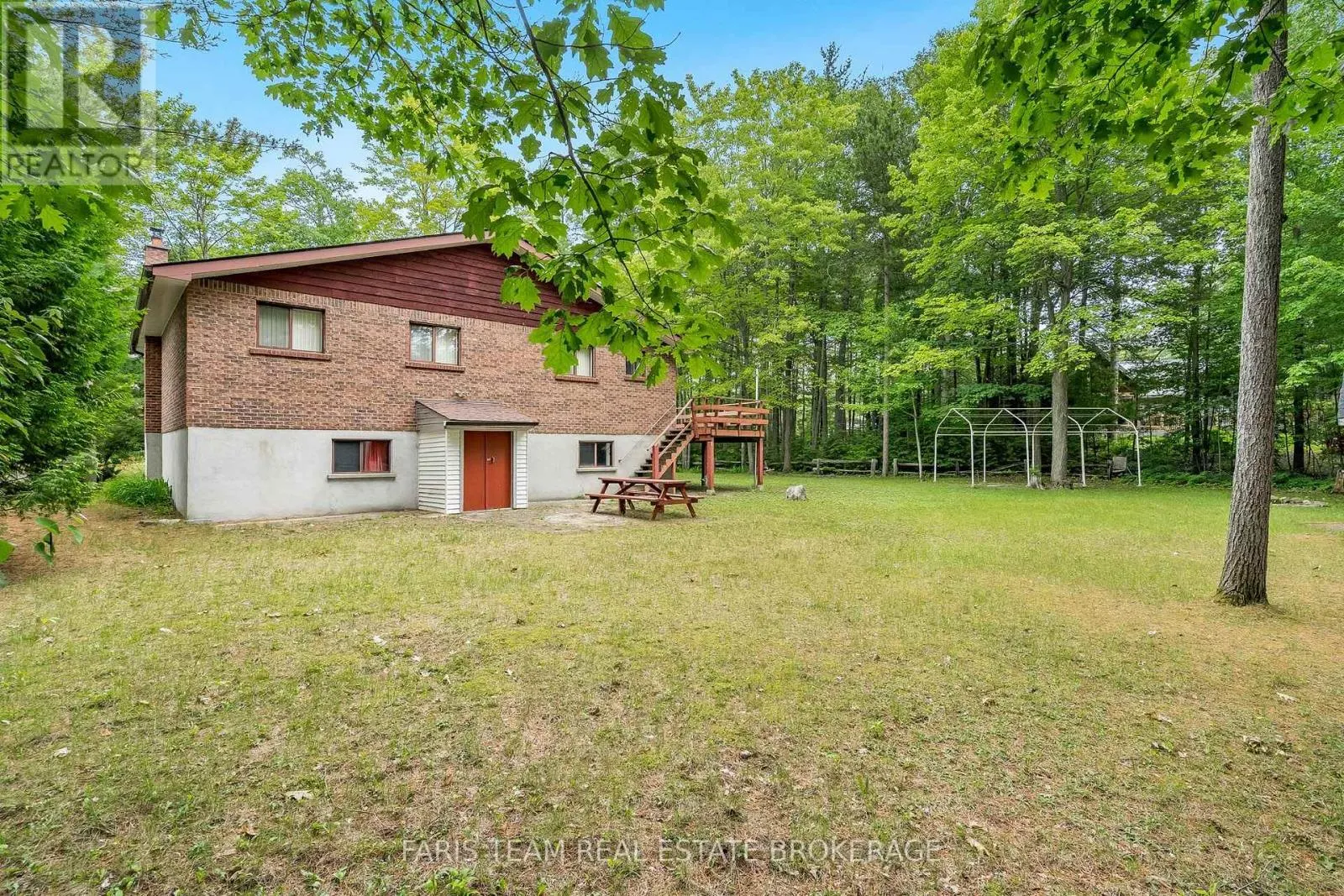 39 ROSEMARY ROAD