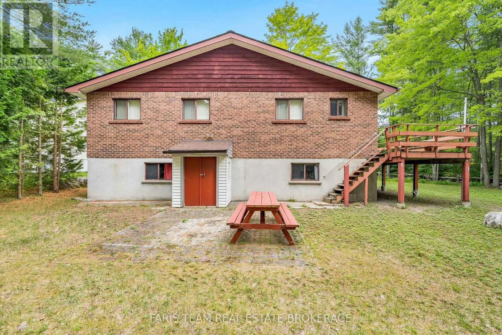 39 ROSEMARY ROAD