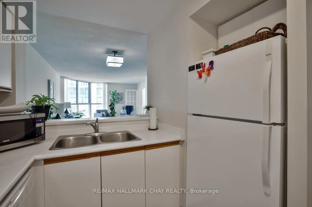 1104 - 150 DUNLOP STREET E